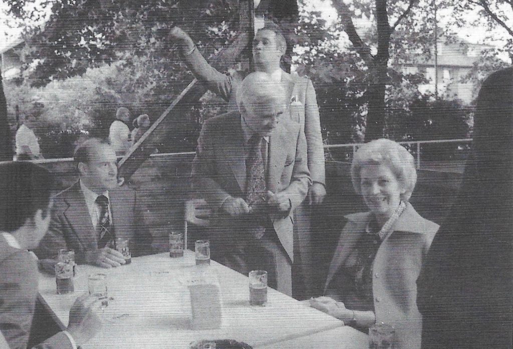 Spatenstich für den Bürgersaal