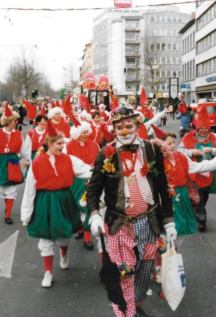 Eine eigene Fußgruppe im Zoch